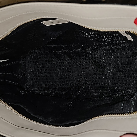 Kate Spade purse - Picture 3 of 6